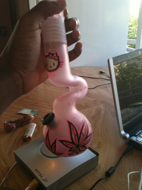 pink bong