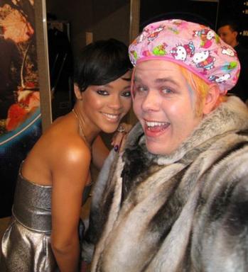 Hello Kitty Perez Hilton shower cap