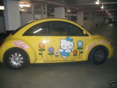 Hello Kitty Volkswagen Bug