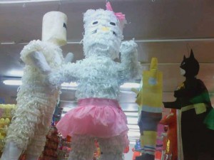 hello-kitty-pinata Hello Kitty Pinata