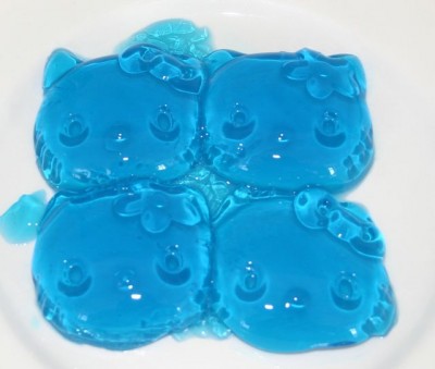 hello kitty blue jello blue jello Hello Kitty mold