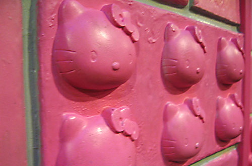 hello-kitty-bricks Hello Kitty brick