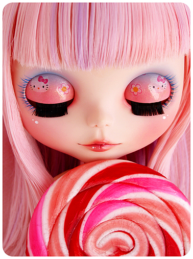 doll with hello kitty eyeshadow