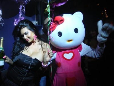 hello kitty tera patrick Hello Kitty Tera Patrick