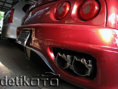 hello kitty ferrari exhaust Hello Kitty Ferrari exhaust