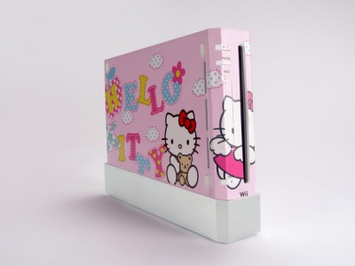 hello kitty wii console Hello Kitty Wii console