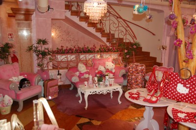 hello kitty shop Hello Kitty shop