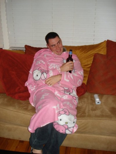 hello kitty snuggie boyfriend hello kitty snuggie boyfriend