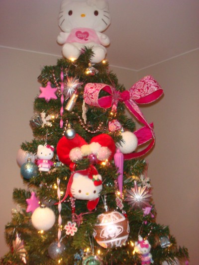 hello kitty xmas tree topper Hello Kitty Xmas tree topper