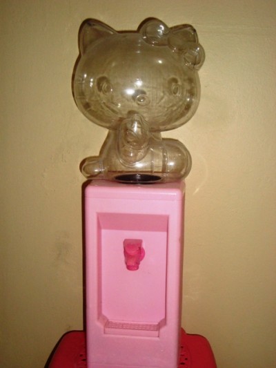 hello kitty water dispenser Hello Kitty water dispenser