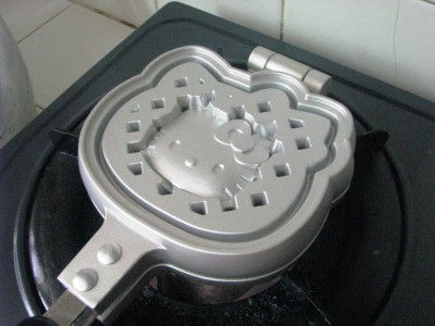hello kitty waffle maker hello kitty waffle maker