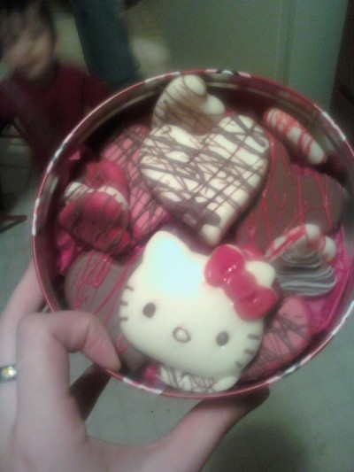 hello kitty vanetine's day chocolate