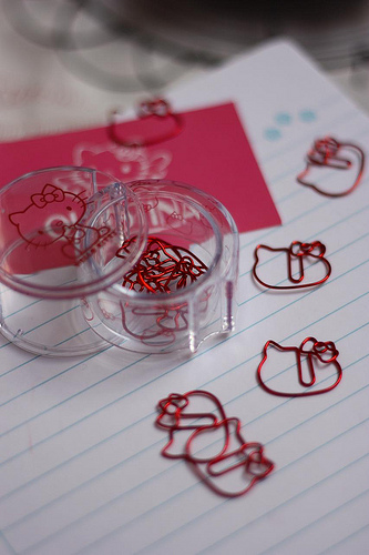 hello kitty paper clips cute paper clips in the shape of Hello Kitty face