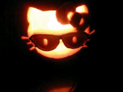hello kitty pumpkin sunglasses Hello Kitty Halloween pumpkin jack o lantern with sunglasses