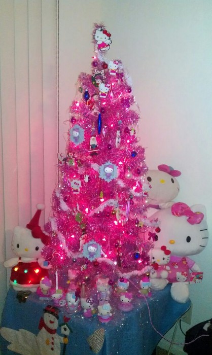 Hello Kitty pink Christmas tree Hello Kitty pink Christmas tree