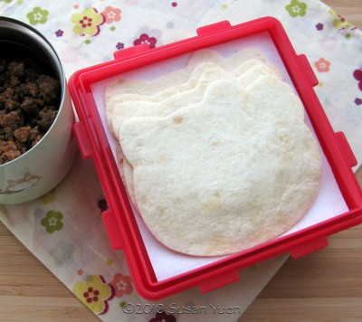 Hello Kitty tortillas for soft tacos