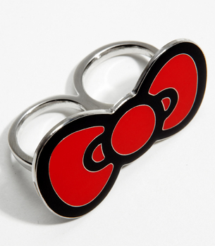 hello kitty brass knuckles ring